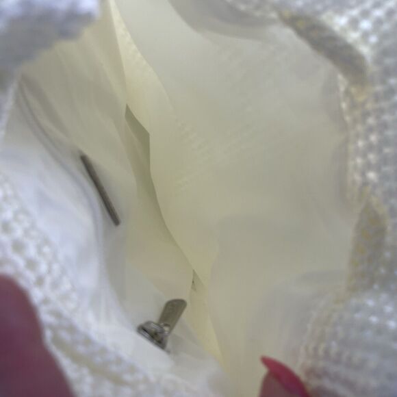 THE SAK Beige Crochet Knit Hobo strap Zip Pocket Purse Bag Handbag - Picture 4 of 7